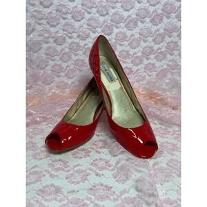 Steve Madden Classic vintage classic cherry red quilted leather pumps size 10M